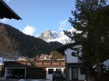 Ponad garażem - widok na góry